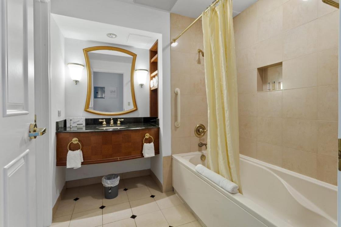 Boardwalk Cozysuites W Kitchen 45