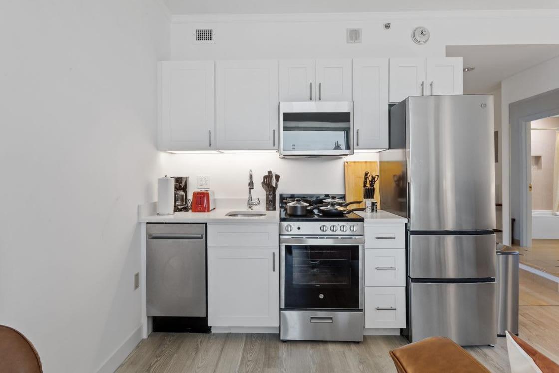 Boardwalk Cozysuites W Kitchen 45 *